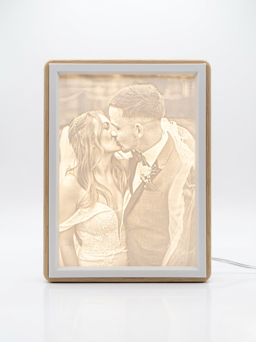 Lumi Glow Frame - Founders Edition